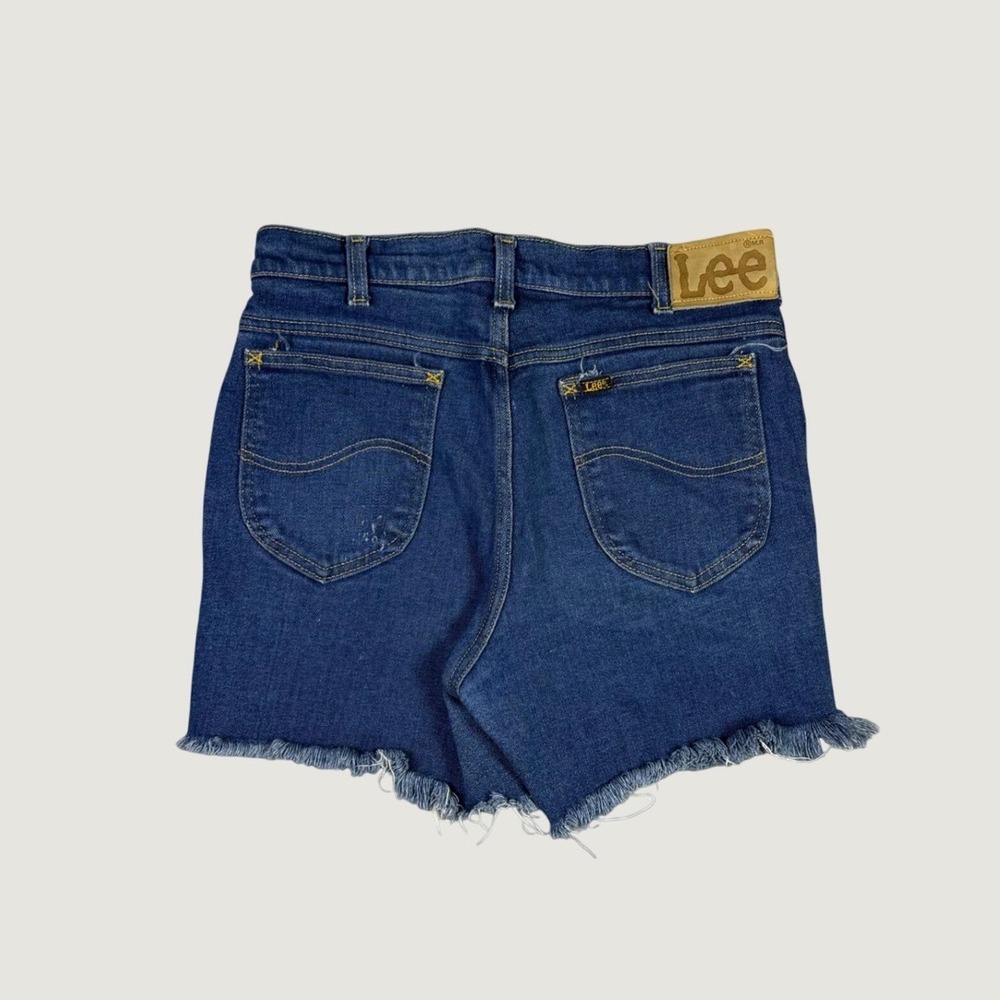 Vintage Lee Denim Shorts Mens 34 Dark Wash Raw Hem Cut Off Jeans 200-0847 USA